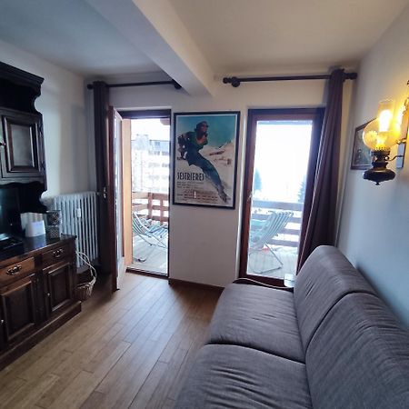 ססטריארה New Condominio Royal מראה חיצוני תמונה